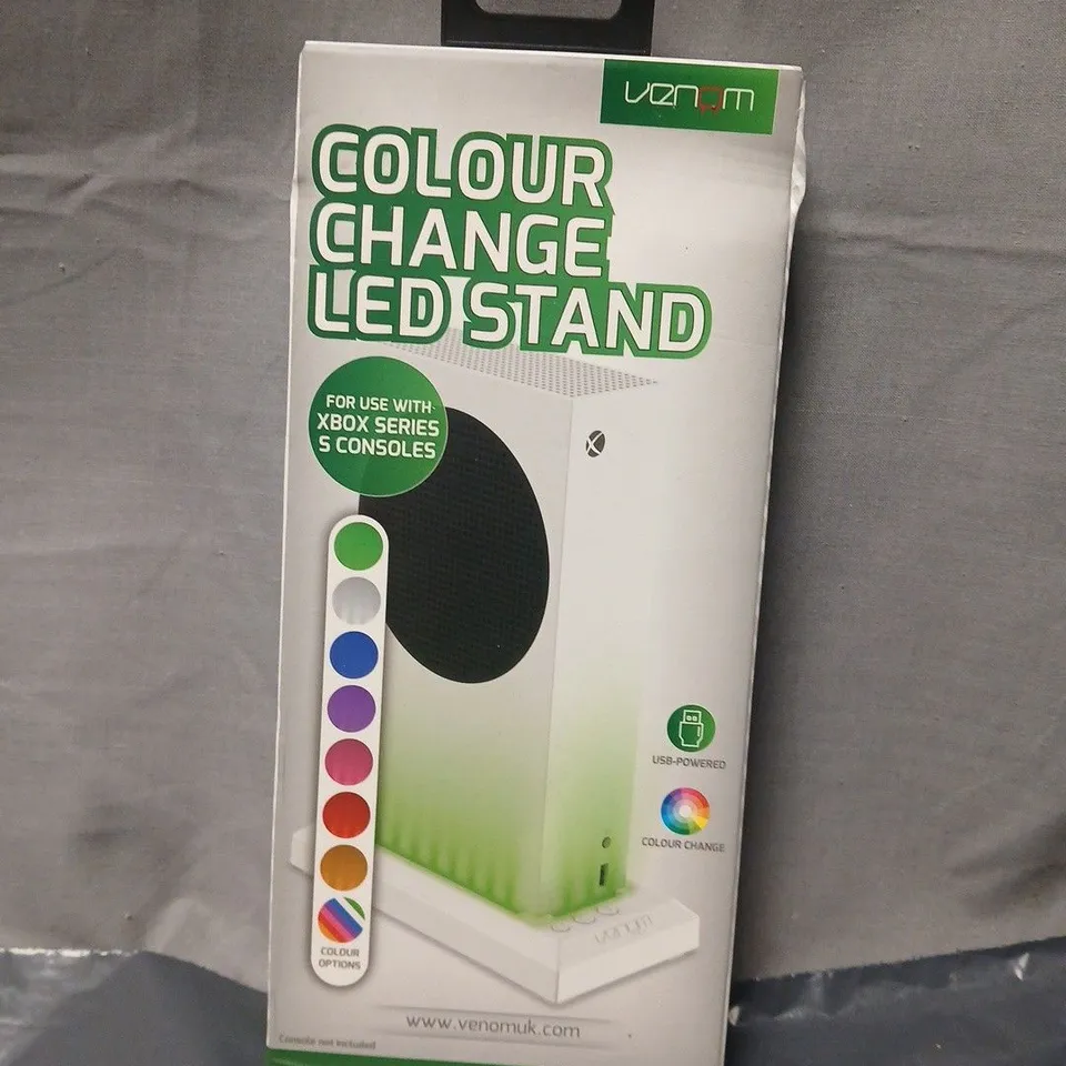 VENOM COLOUR CHANGE LED STAND FOR XBOX SERIES S – USB-POWERED, 8 COLOUR OPTIONS