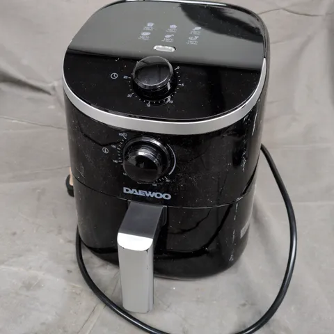 DAEWOO 2 LITRE AIR FRYER (SDA2609)