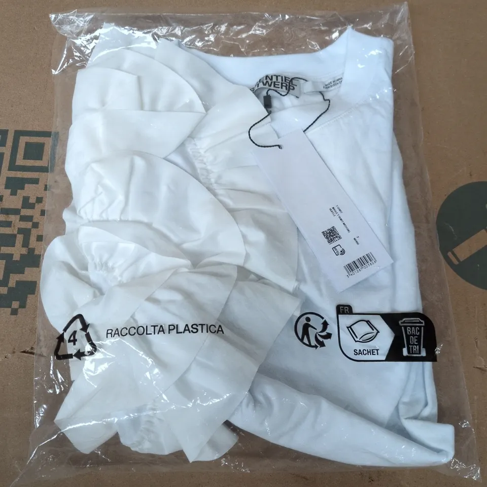 BAGGED ESSNETIEL ANTWERP DOLE T-SHIRT WITH BIG RUFFLE IN WHITE - SIZE 2