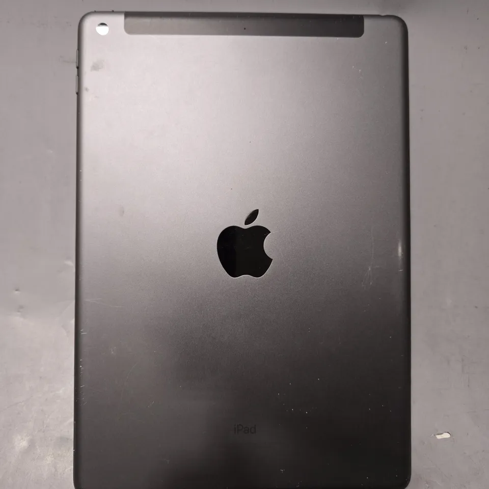 APPLE IPAD 7TH GEN 10.2 A2198