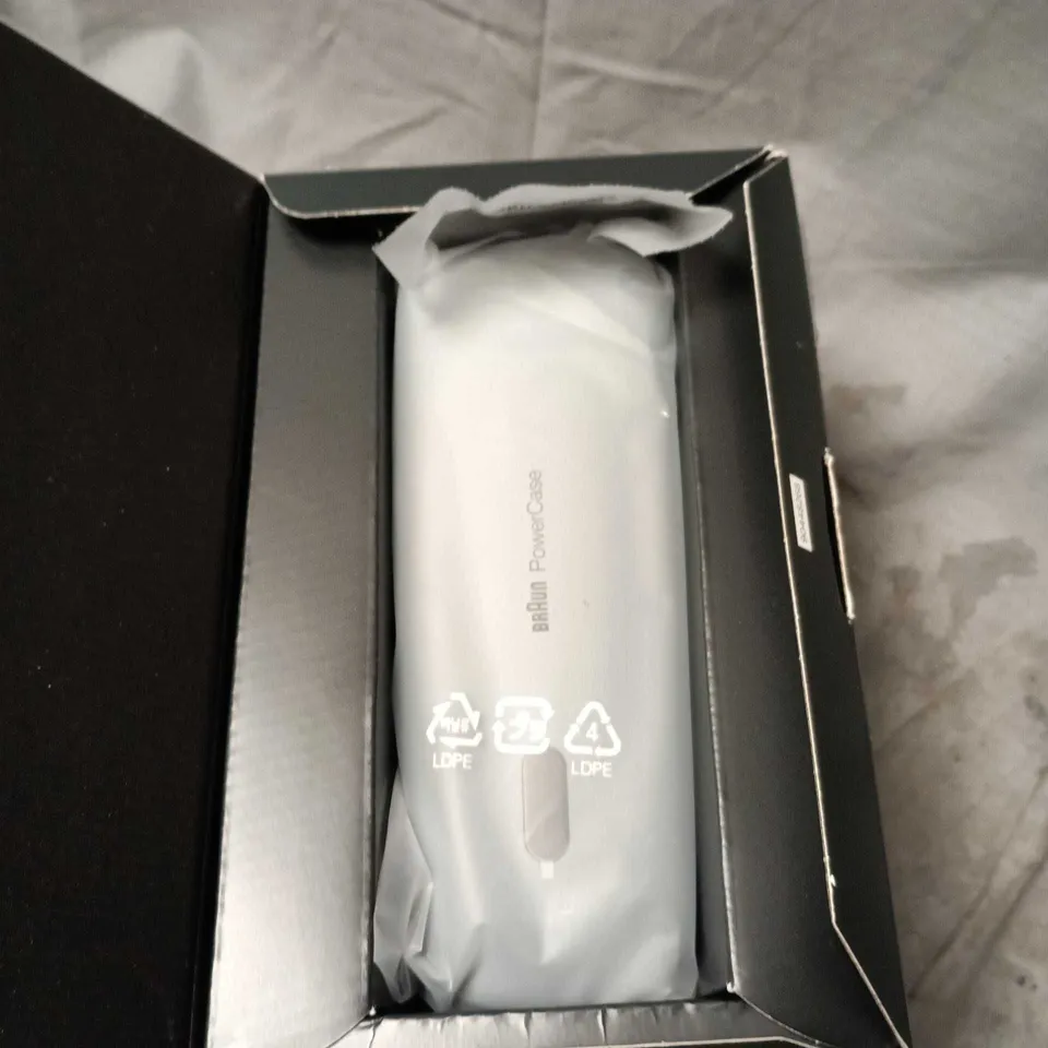 BRAUN SERIES 9 PRO+ ELECTRIC SHAVER – MODEL 9575CC, BOXED (POWERCASE)