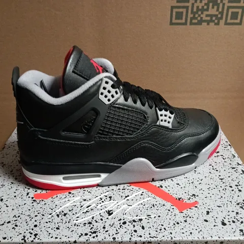 NIKE AIR JORDAN 4 RETRO BLACK/FIRE RED-CEMENT GREY – UK 5.5