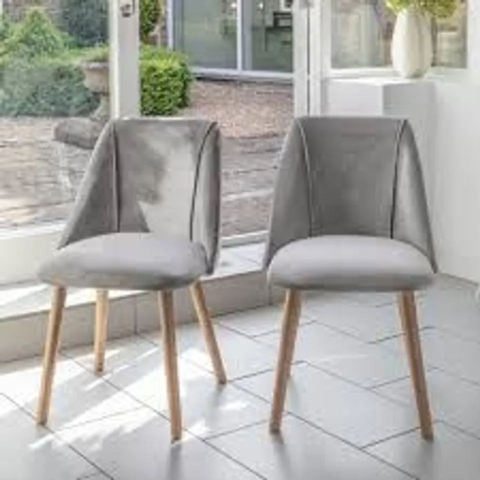 DINING CHAIRS VELVET CHAIRS FOR LIVING ROOM WITH WOOD LEGS KITCHEN CHAIR UPHOLSTERED, LIGHT GREY SET OF 2 (1BOX)