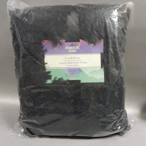 SEALED EXQUIZIT HOME CUDDLES LUXURY REVERSIBLE THROW - 150 X 200CM 
