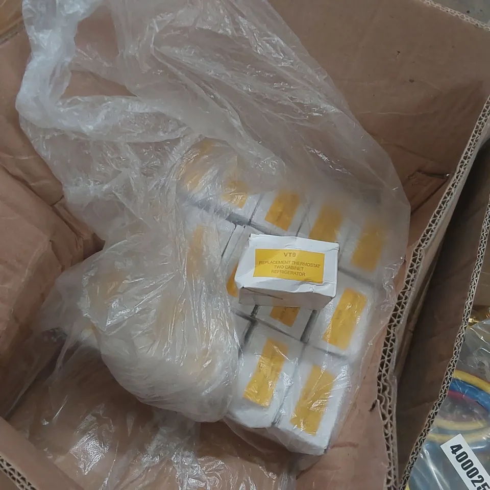 PALLET CONTAINING A LARGE QUANTITY OF ASSORTED CATERING EQUIPMENT SPARES INCLUDING: COPPER PIPE, REPLACEMENT THERMOSTATS FOR FRIDGES AND FREEZERS, CHARGING HOSES ECT