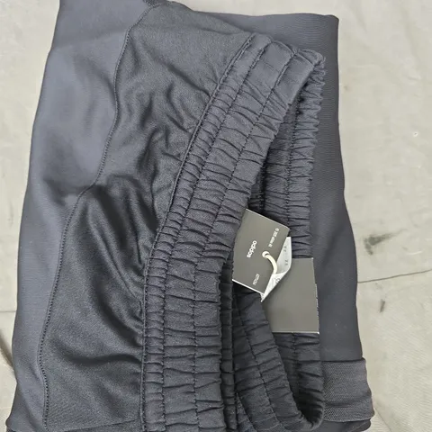 ADIDAS OWN THE RUN ASTRO JOGGERS IN BLACK SIZE UK XL