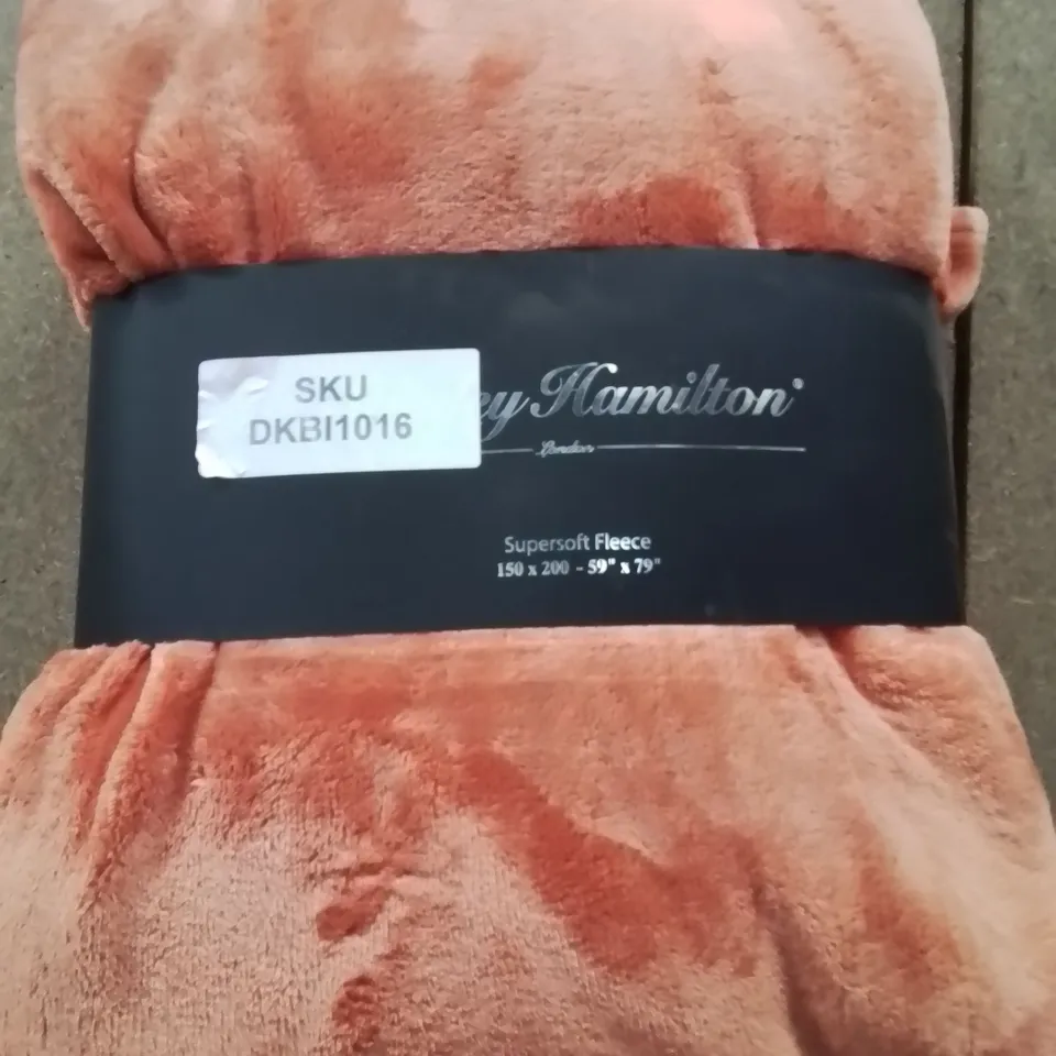 LARGE SUPER SOFT FLEECE THROW -ORANGE- // 150 × 200CM