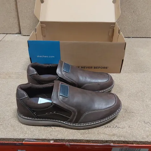 BOXED PAVERS BROWN LEATHER SHOES - SIZE 10