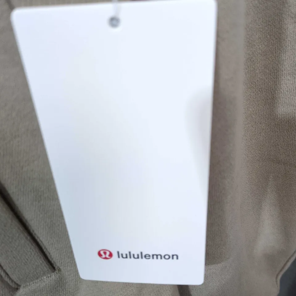 LULULEMON WOMEN'S BEIGE JACKET – SIZE M/L (UK)