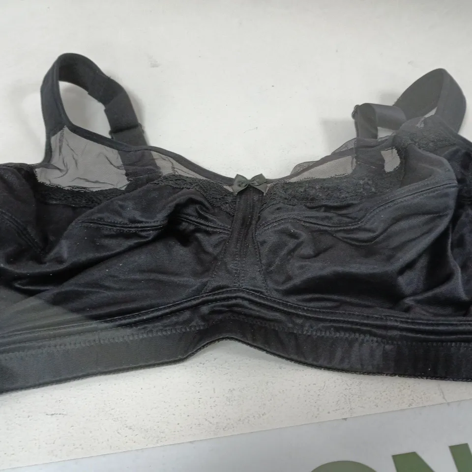 BONPRIX BLACK UNDERWIRED BRA, UK 48D