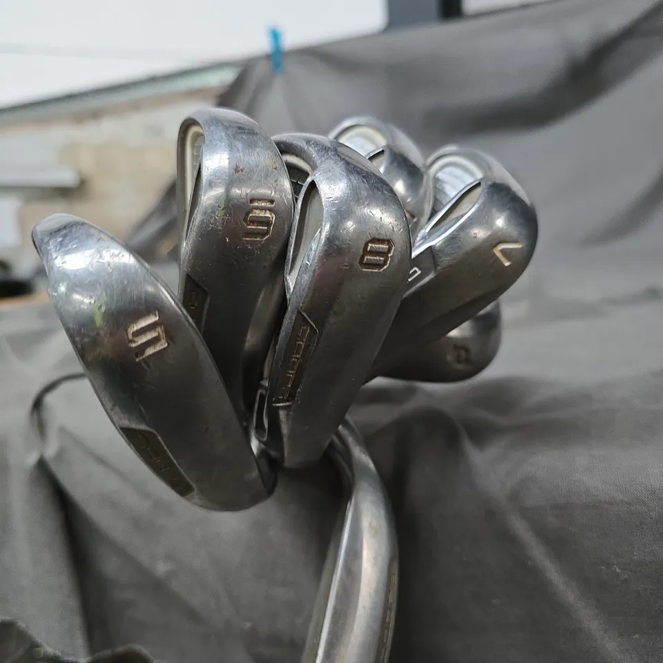 GOLF CLUB SET – IRONS & DRIVER (UNBRANDED) – USED