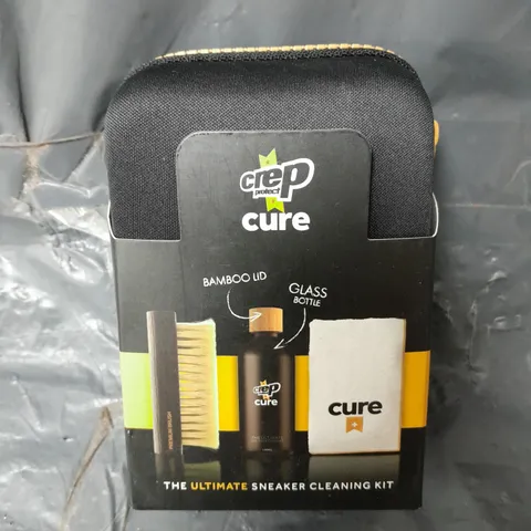 BOXED CREP CURE ULTIMATE SNEAKER CLEANING KIT