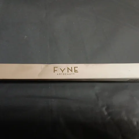 FYNE ARTBEAUTY LIP LINER