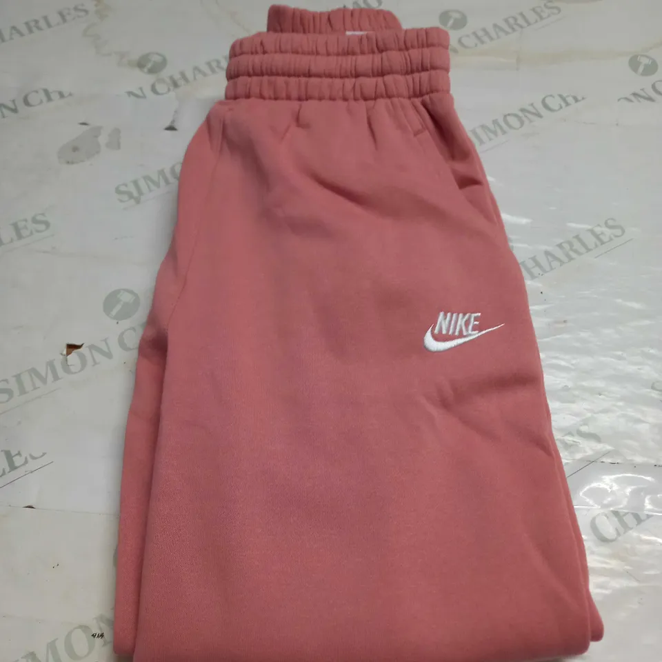 NIKE LOGO FLEECED TRACKSUIT BOTTOMS SIZE M