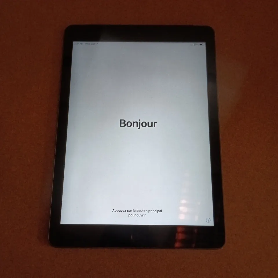 APPLE IPAD A1475