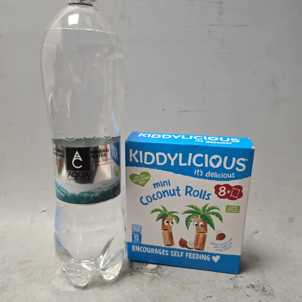 APPROXIMATELY 4 ASSORTED FOOD & DRINK ITEMS TO INCLUDE - KIDDYLICIOUS MINI COCONUT ROLLS , AQUA CARPATICA NATURAL SPARKLING WATER 