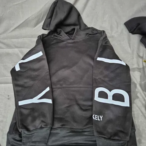 Black hoodie with large white letter graphics – Size S