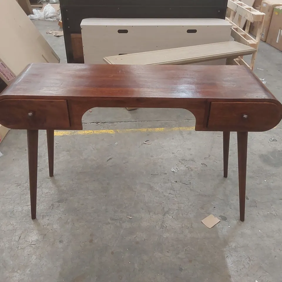 WINESBURG 136CM W RECTANGLE WRITING DESK