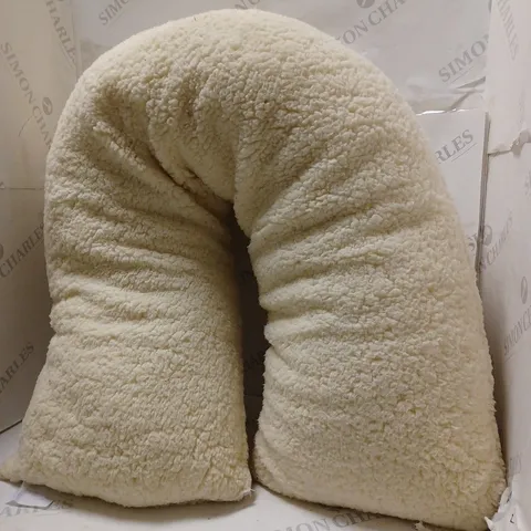 UNBRANDED CREAM SOFT BODY PILLOW