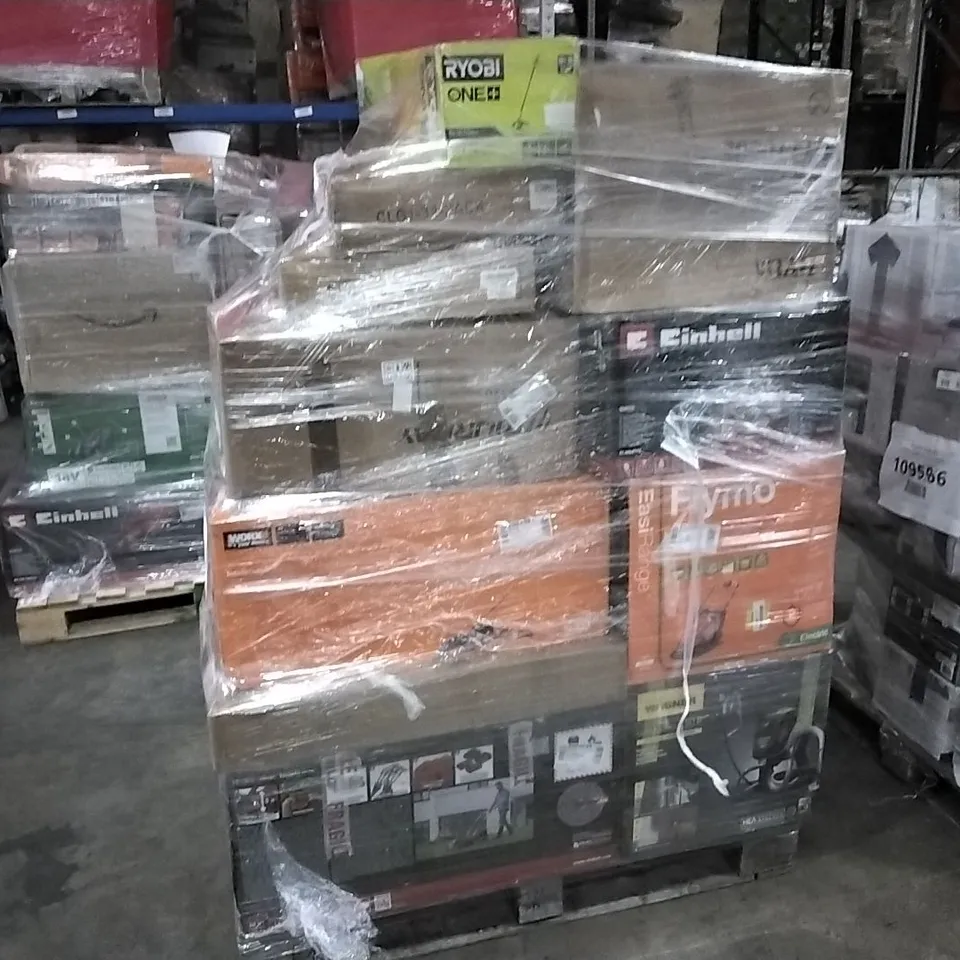 PALLET OF APPROXIMATELY 26 UNPROCESSED RAW RETURN HOUSEHOLD AND ELECTRICAL GOODS TO INCLUDE;