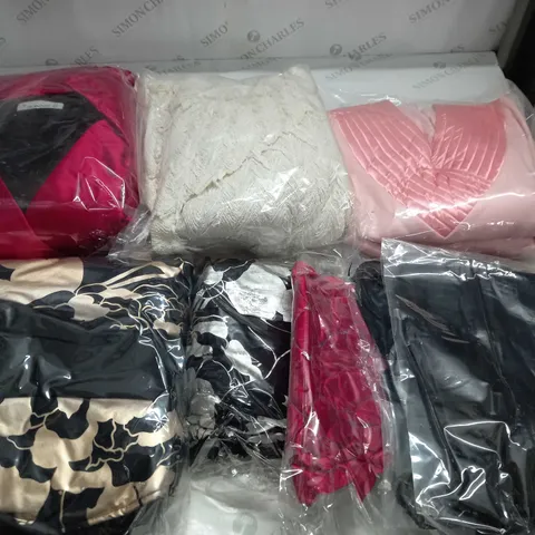 LOT OF 8 ASSORTED BAGGED CLOTHING ITEMS