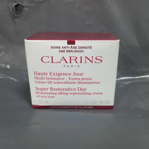 BOXED CLARINS SUPER RESTORATIVE DAY CREAM ALL SKIN TYPES 50ML