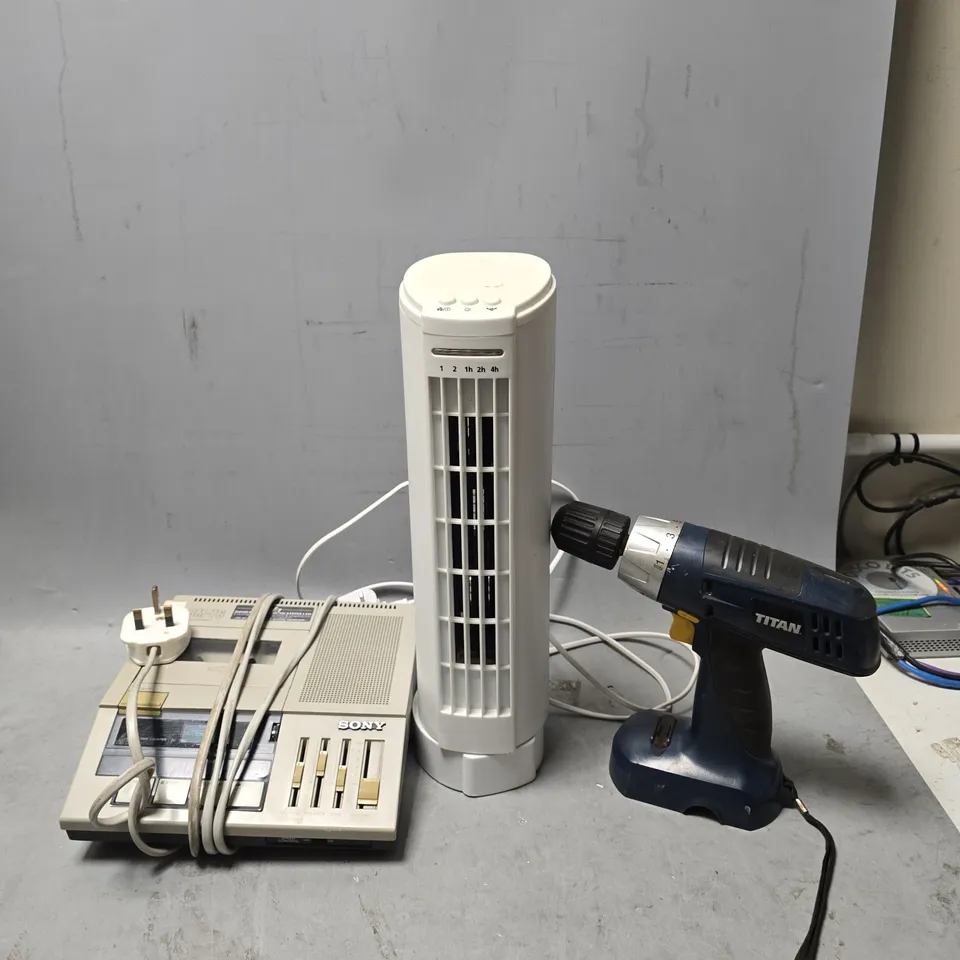 BOX OF APPROXIMATELY 7 ASSORTED ITEMS TO INCLUDE - SONY TRANSCRIBER , DAEWOOD MINI TOWER FAN
