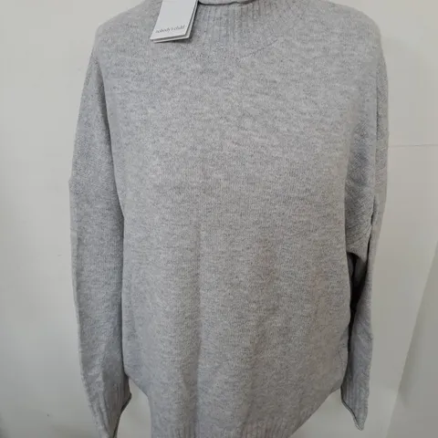NOBODYS CHILD GROWN ON NECK LONGLINE JUMPER - UK M