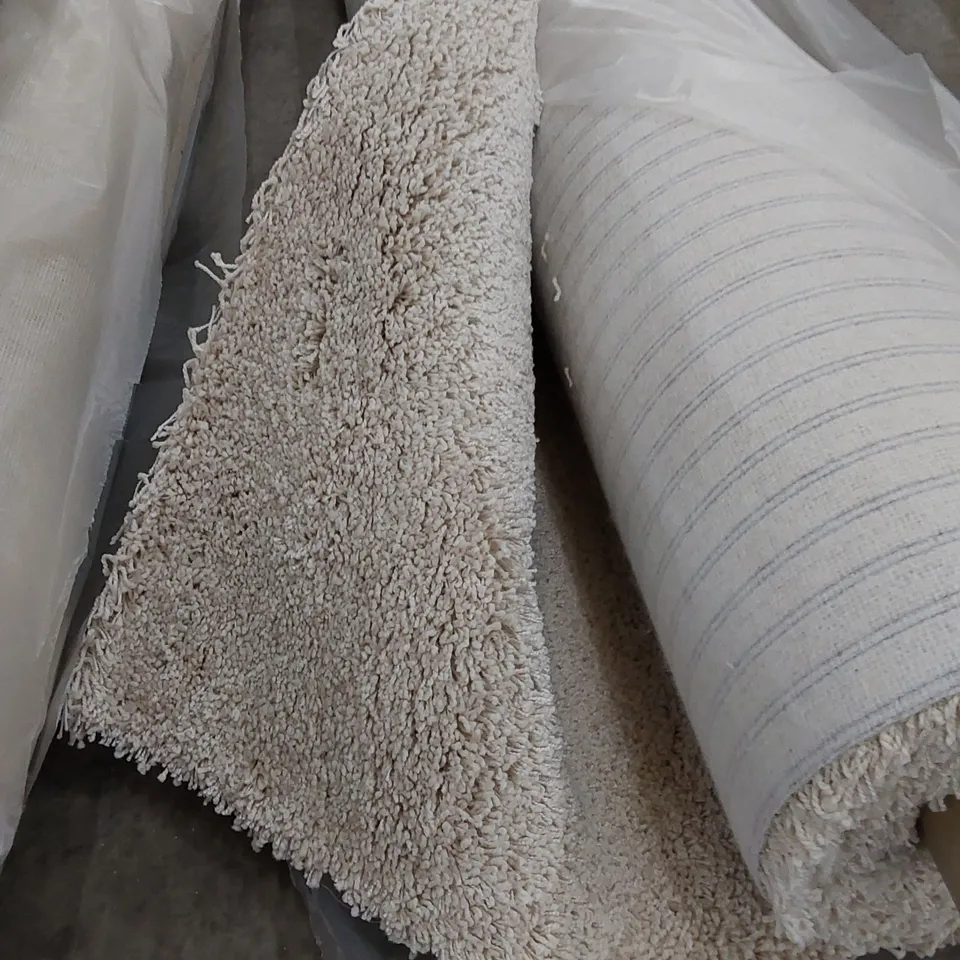 ROLL OF QUALITY SHAGGY EXCLUSIVE ALABAMA CREAM CARPET // SIZE: APPROXIMATELY 4.5 X 4m