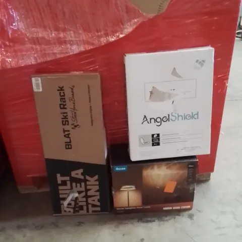 PALLET OF ASSORTED HOUSEHOLD GOODS AND PRODUCTS TO INCLUDE;TOILET SEAT,FLOOR LAMP,SKI RACK