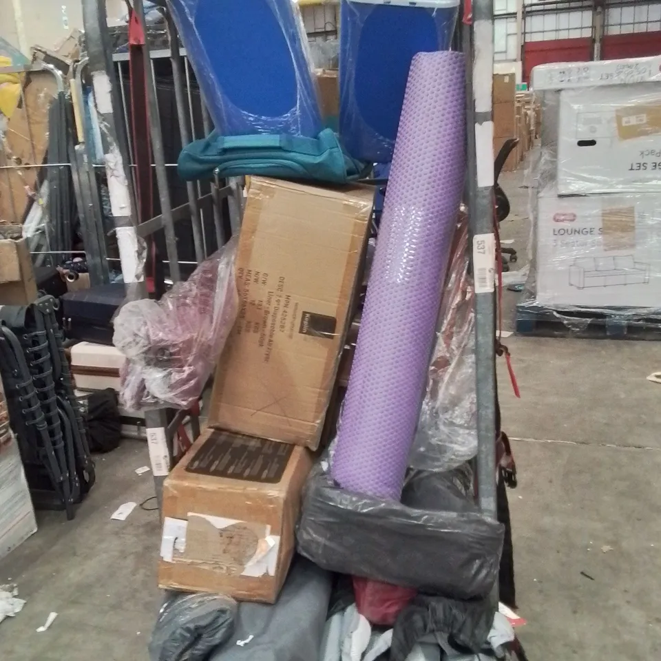 CAGE OF ASSORTED HOUSEHOLD GOODS AND PRODUCTS TO INCLUDE;CAMPING CHAIRS,PLAYPEN,COOLER BOXES