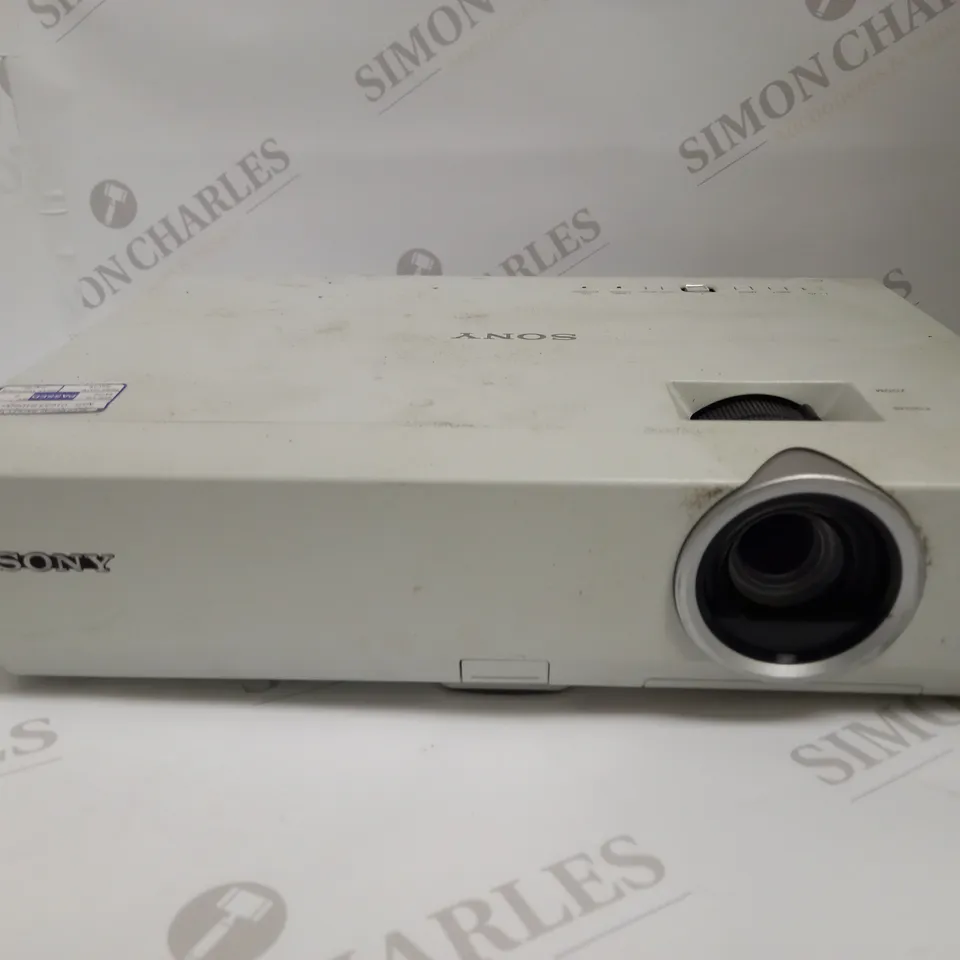 SONY VPL-DX122 DATA PROJECTOR