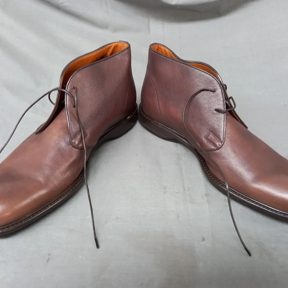 BOXED PAIR OF BALLY SHOES IN COFFEE US SIZE 12