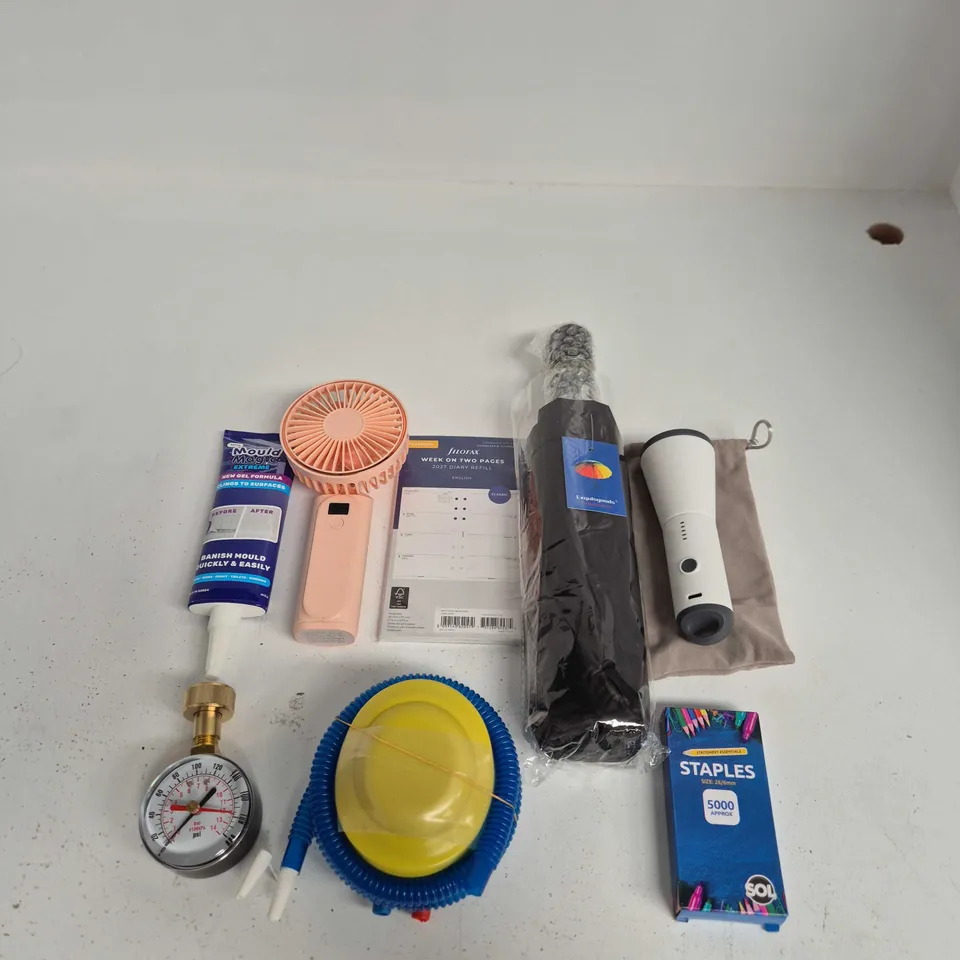 TOTE OF APPROXIMATELY 15 ASSORTED ITEMS INCLUDING SOL STAPLES, VACBIRD VACUUM PUMP X7 AND EXQUISGOODS UMBRELLA