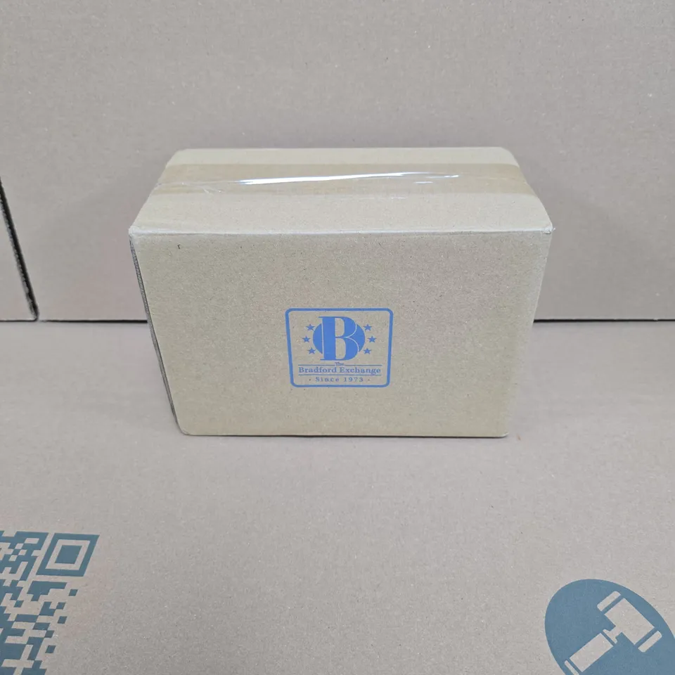 BRADFORD EXCHANGE ELVIS PRESLEY TRAVEL TUMBLERS – SET OF 2 WITH LIDS (BOXED) WITH CERTIFICATE OF AUTHENTICITY 