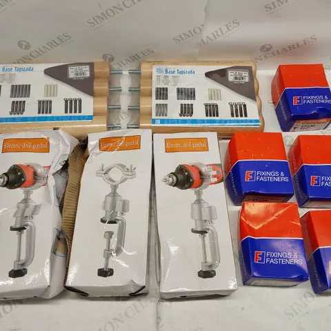BOX OF APPROXIMATELY 10 ASSORTED BUILING AND DIY PRODUCTS TO INCLUDE;