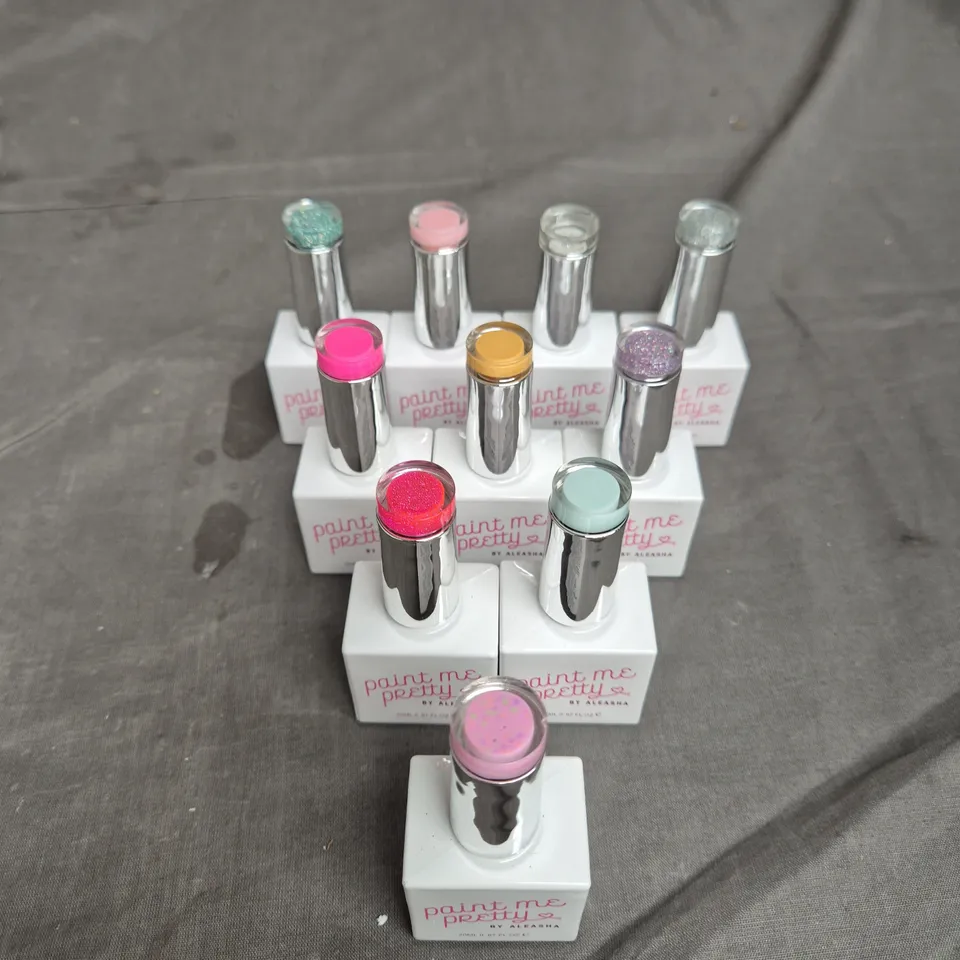 LOT OF 10 PAINT ME PRETTY BY ALEASHA GEL NAIL VARNISH - ASSORTED COLOURS - 20ML