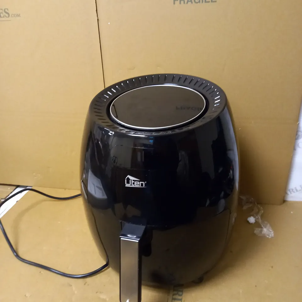 UTEN POWER AIR FRYER WITH DIGITAL DISPLAY