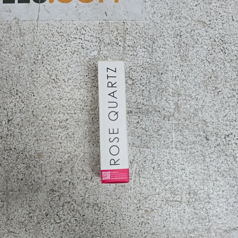 SKINCHEMISTS PROFESSIONAL ROSE QUARTZ YOUTH DEFENCE LIP PLUMP 8ML