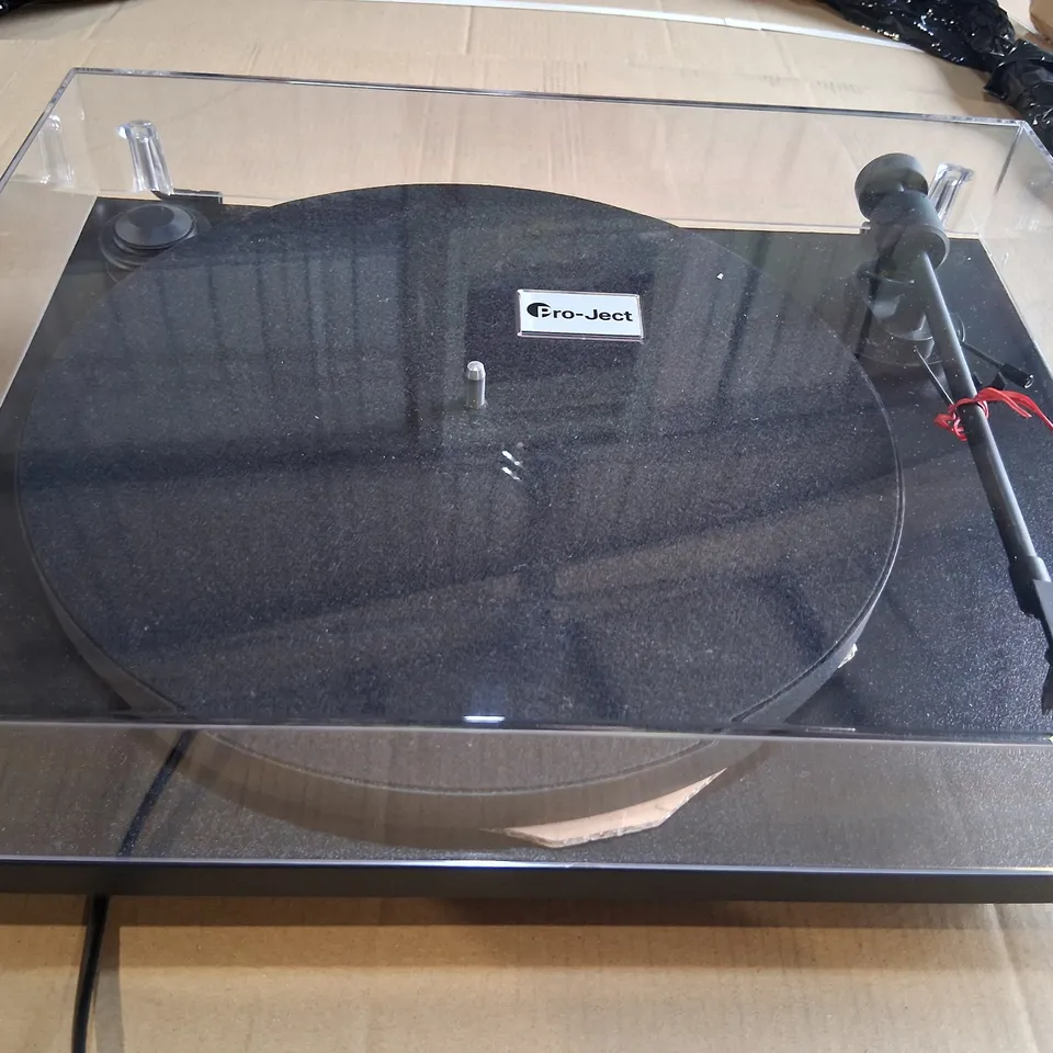 PROJECT PRIMARY E BLACK TURNTABLE