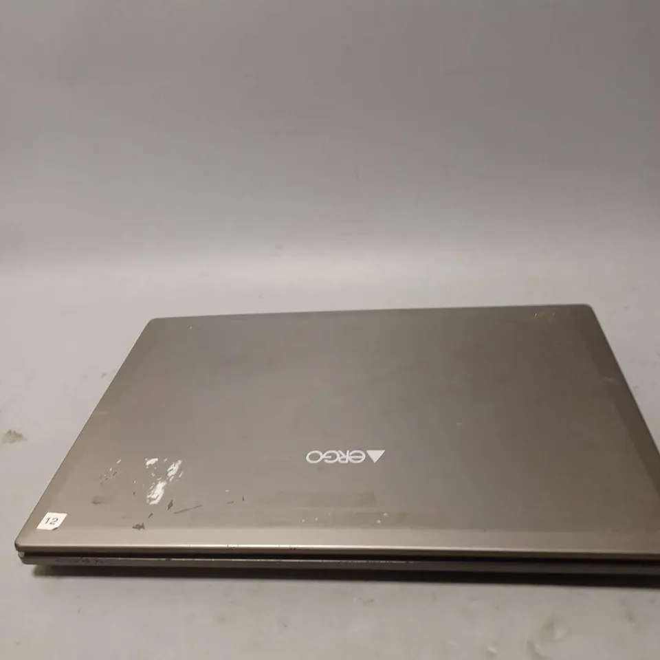 ERGO NOTEBOOK COMPUTER - MODEL NO W655SZ 