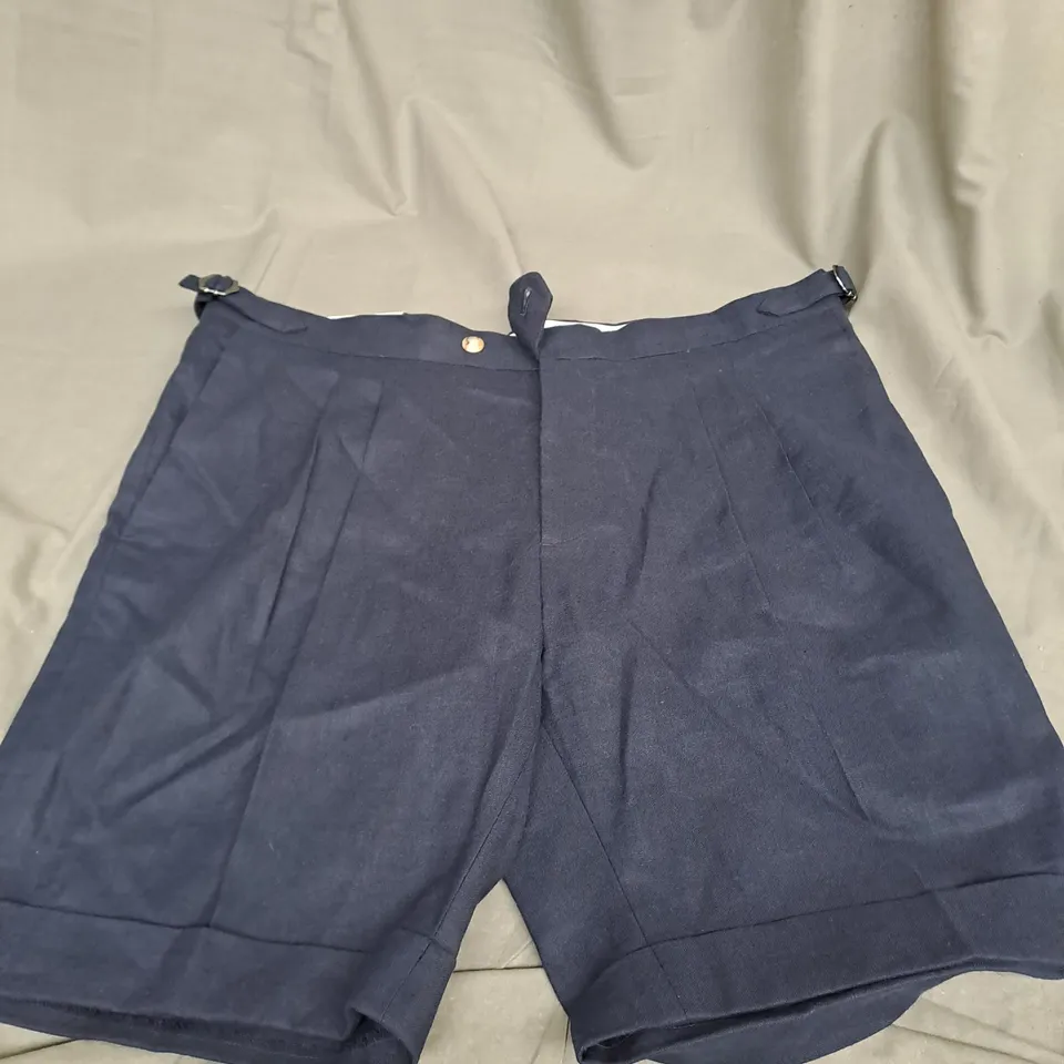 LARGE MOSS NAVY TALORED SHORTS 