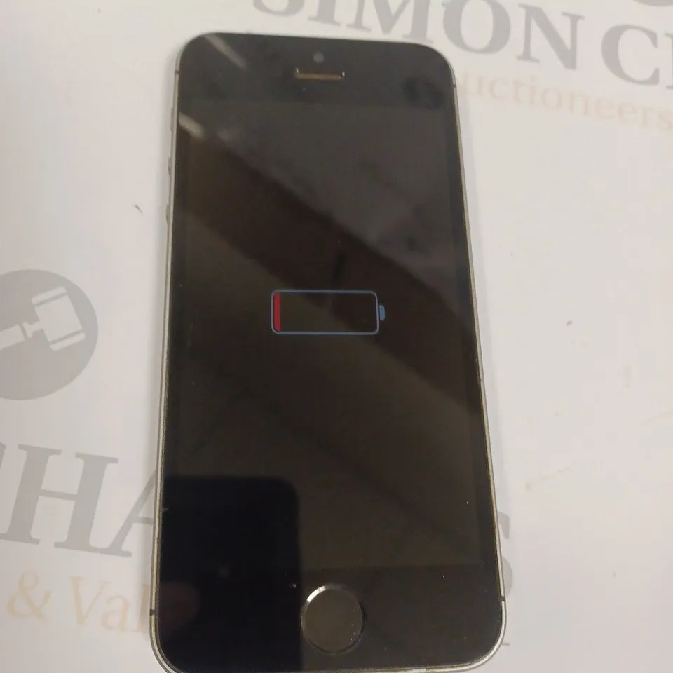 APPLE IPHONE SE MOBILE PHONE - A1723