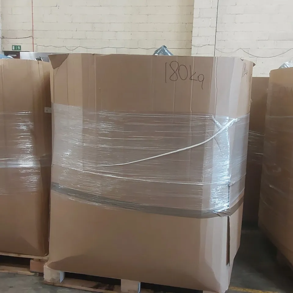 PALLET CONTAINING A VERY LARGE QUANTITY OF ASSORTED PILLOWS AND RELATED BEDDING/COMFORT PRODUCTS ECT