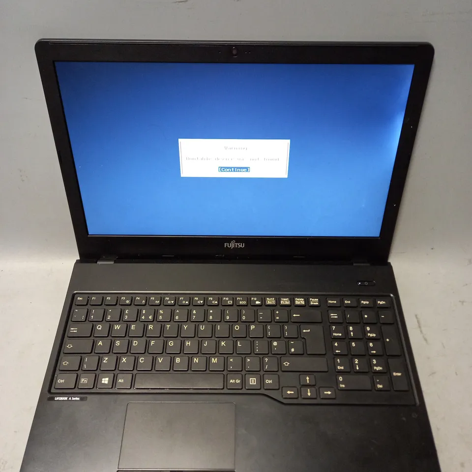 FUJITSU LIFEBOOK A555 LAPTOP IN BLACK