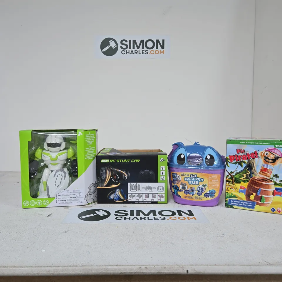 BOX OF APPROXIMATELY 10 ASSORTED TOYS INCLUDING PIC PIRATE, KNIGHT ROBOT AND 360 STUNT CAR