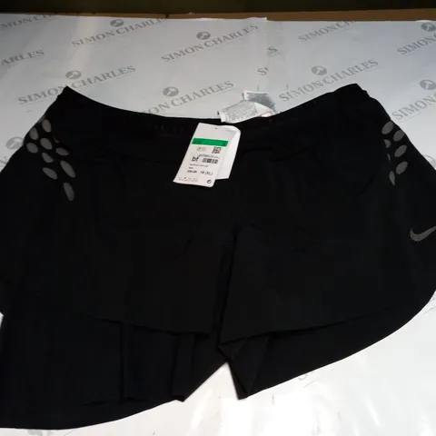 NIKE 2-IN-1 RUNNING SHORTS SIZE XL