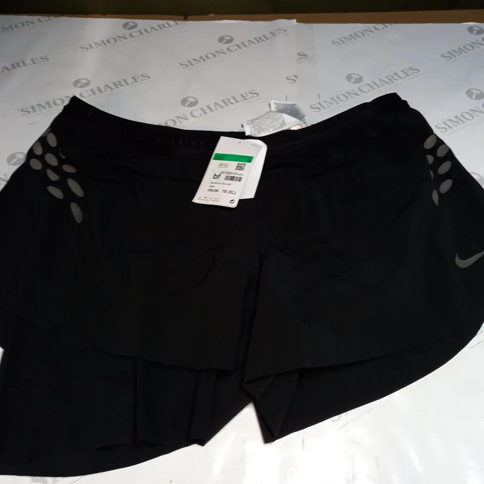 NIKE 2-IN-1 RUNNING SHORTS SIZE XL