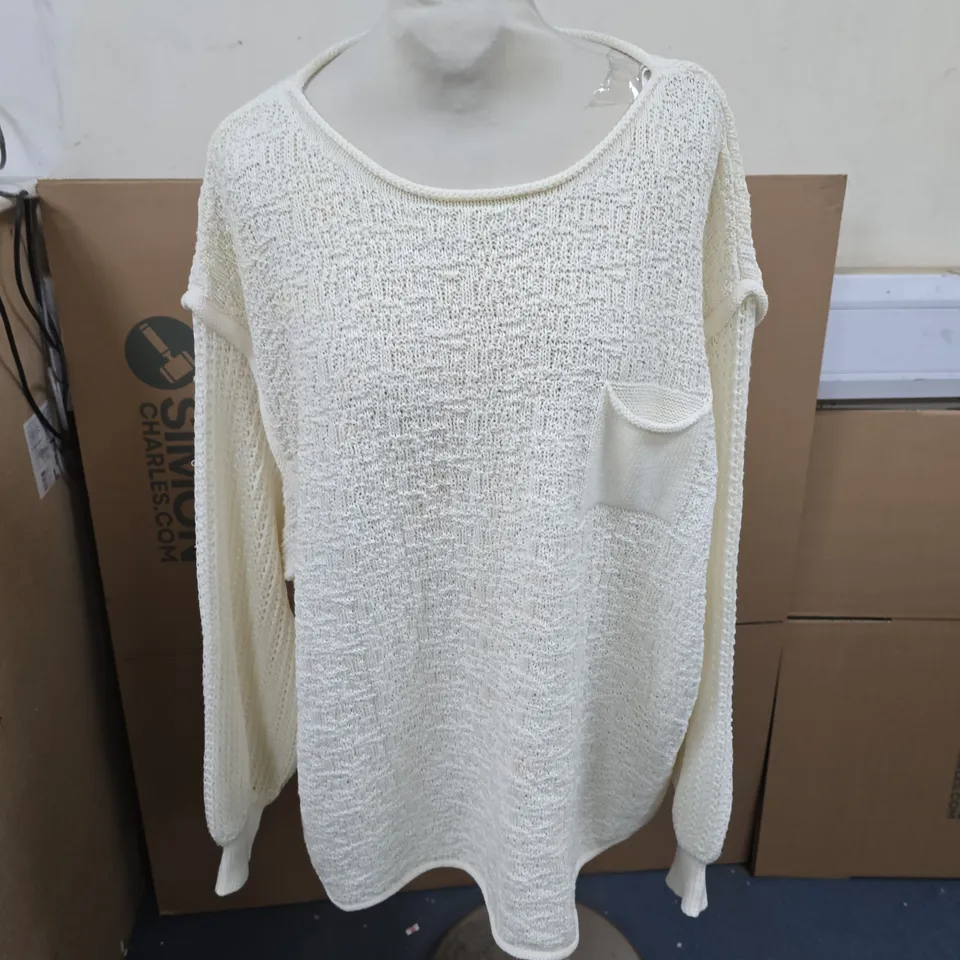 APRICOT WOMEN'S CREAM KNIT SWEATER WITH POCKET, SIZE M