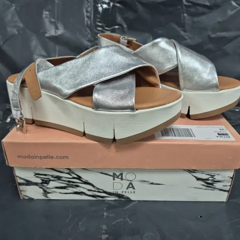MODA IN PELLE RITIKA WEDGE SANDAL SILVER SIZE 6